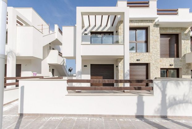 Foto 2 de Casa en venda a Los Balcones - Los Altos del Edén de 2 habitacions amb terrassa i piscina