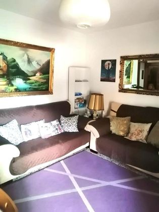 Foto 1 de Piso en venta en Aluche de 3 habitaciones con terraza y jardín