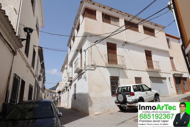 Foto 1 de Casa en venda a calle Molinos de Illora de 7 habitacions amb terrassa i piscina