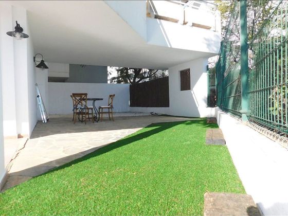 Foto 1 de Alquiler de piso en Mijas pueblo de 1 habitación con terraza y piscina