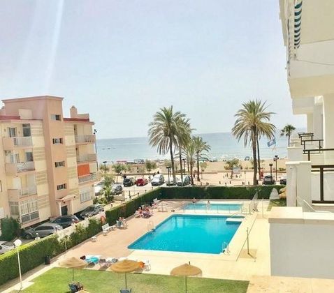 Foto 1 de Alquiler de piso en Playa de los Boliches de 4 habitaciones con terraza y piscina