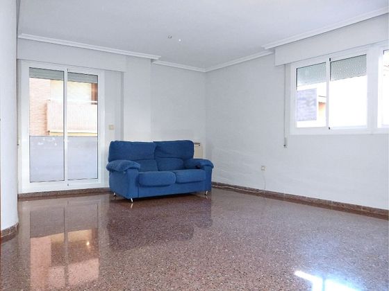 Foto 1 de Pis en venda a Jijona/Xixona de 4 habitacions amb garatge i balcó
