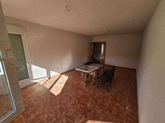 Foto 2 de Casa adossada en venda a Ontígola de 3 habitacions amb garatge i jardí