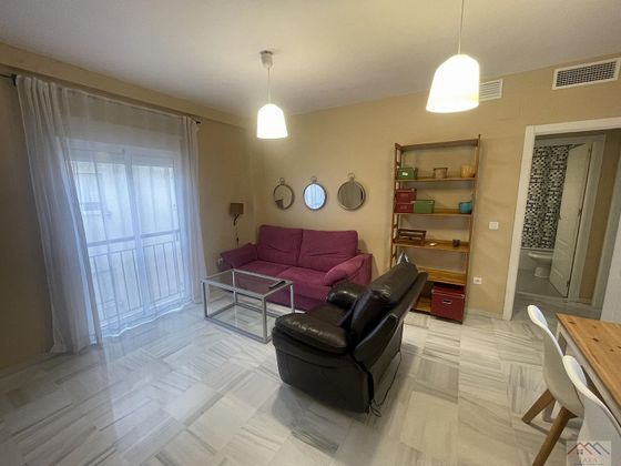 Foto 1 de Alquiler de piso en Centro - Jerez de la Frontera de 2 habitaciones con garaje y aire acondicionado