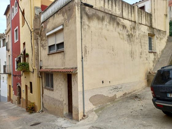 Foto 1 de Venta de chalet en Garcia de 2 habitaciones con terraza y jardín