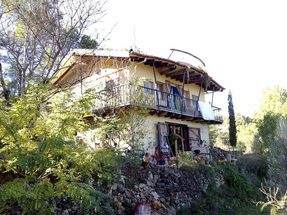 Foto 2 de Casa en venda a Miravet de 3 habitacions amb terrassa i jardí