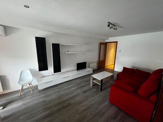 Foto 1 de Venta de piso en Móra d´Ebre de 3 habitaciones con balcón y aire acondicionado