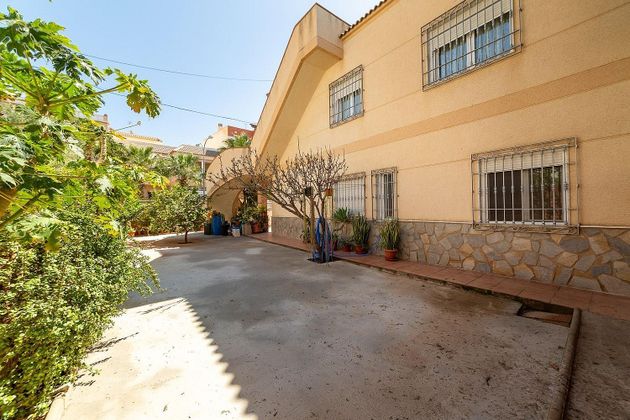 Foto 2 de Xalet en venda a Las Cabañuelas de 5 habitacions amb terrassa i garatge