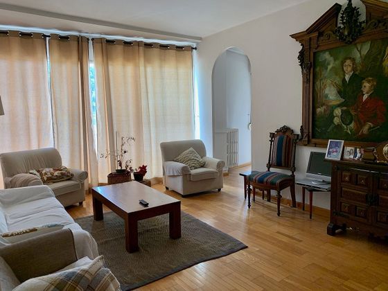 Foto 2 de Piso en venta en Centre Històric - Rambla Ferran - Estació de 4 habitaciones con terraza y balcón