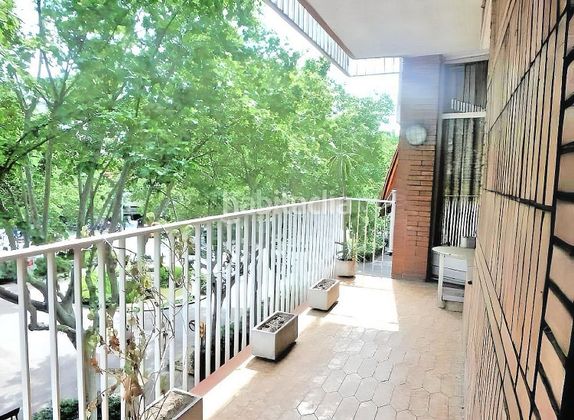 Foto 1 de Piso en venta en La Dreta de l'Eixample de 3 habitaciones con terraza y balcón