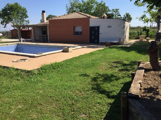 Foto 1 de Casa en venda a Rosselló de 4 habitacions amb piscina i garatge