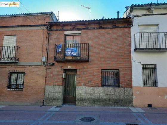 Foto 1 de Xalet en venda a Tudela de Duero de 3 habitacions amb balcó