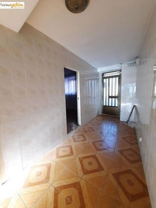 Foto 2 de Venta de chalet en Tudela de Duero de 3 habitaciones con balcón