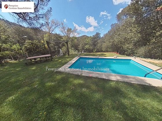 Foto 2 de Venta de casa rural en Vilassar de Dalt de 4 habitaciones con terraza y piscina