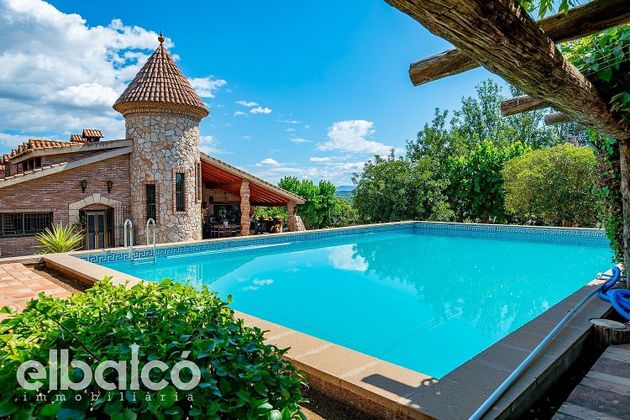 Foto 2 de Xalet en venda a Milà, El de 10 habitacions amb terrassa i piscina