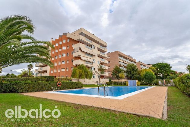 Foto 1 de Pis en venda a calle De Barcelona de 2 habitacions amb terrassa i piscina