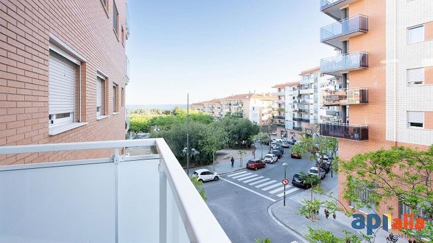 Foto 1 de Piso en venta en calle Vicent Andrés Estelles de 3 habitaciones con terraza y garaje