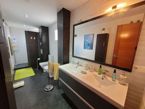 Foto 2 de Xalet en venda a Gran Alacant de 6 habitacions amb terrassa i piscina