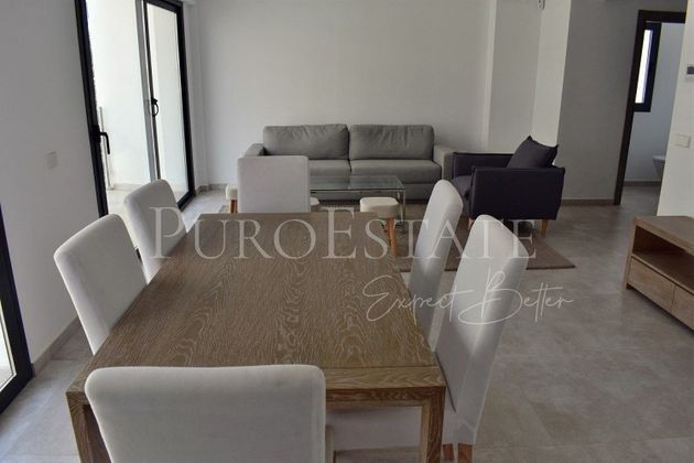 Foto 2 de Dúplex en venta en S'Arenal-Son Verí de 2 habitaciones con terraza y muebles