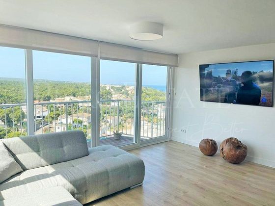 Foto 1 de Àtic en venda a S'Arenal-Son Verí de 3 habitacions amb balcó i aire acondicionat