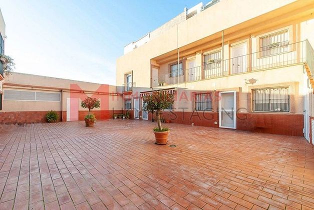 Foto 1 de Dúplex en venta en La Hacienda - Nueva Andalucía de 3 habitaciones con terraza y balcón