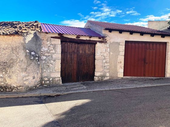 Foto 2 de Casa en venda a Bahabón de 5 habitacions amb garatge i jardí