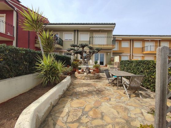 Foto 2 de Pis en venda a calle De la Bassa Espitges de 2 habitacions amb terrassa i piscina