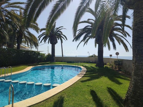 Foto 2 de Pis en venda a calle La Mar de 2 habitacions amb terrassa i piscina