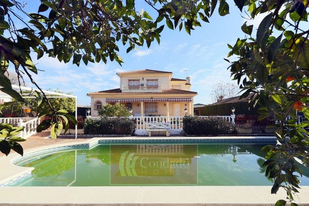 Foto 1 de Xalet en venda a Villarrubia de 6 habitacions amb terrassa i piscina