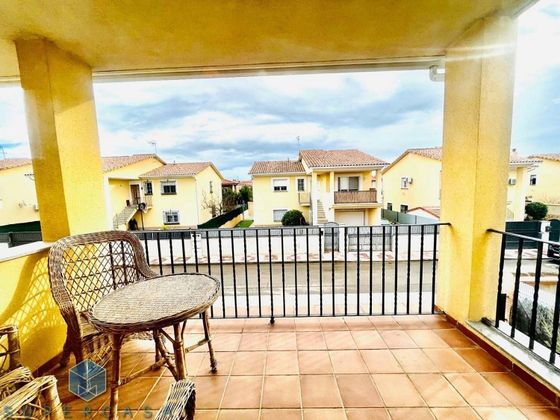 Foto 2 de Xalet en venda a Cobisa de 5 habitacions amb terrassa i piscina