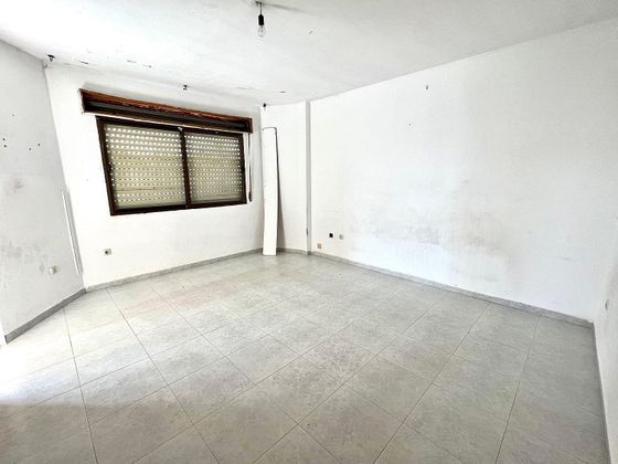 Foto 2 de Piso en venta en Talayuela de 3 habitaciones con terraza