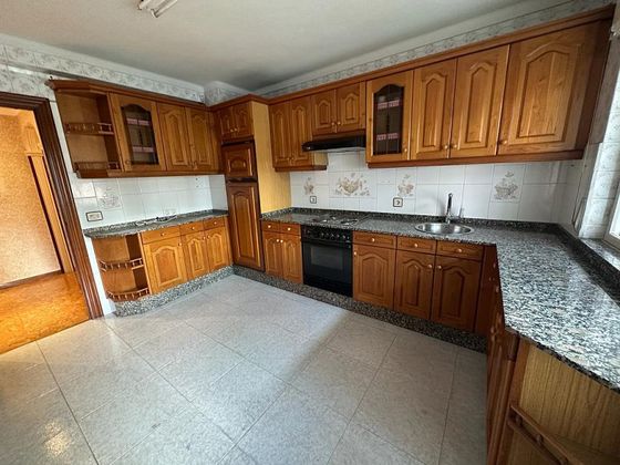Foto 2 de Venta de piso en Castrillón de 3 habitaciones con terraza y calefacción