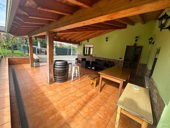Foto 2 de Casa en venda a avenida Del Campo de 4 habitacions amb terrassa i garatge