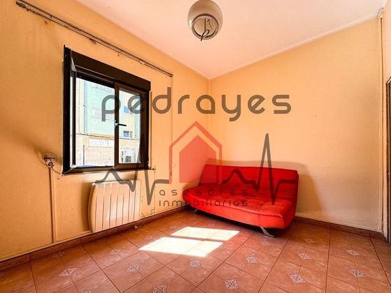 Foto 2 de Venta de piso en Tenderina Alta - Fozaneldi de 2 habitaciones con calefacción