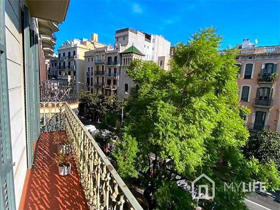 Foto 2 de Pis en venda a Vila de Gràcia de 5 habitacions amb balcó i calefacció