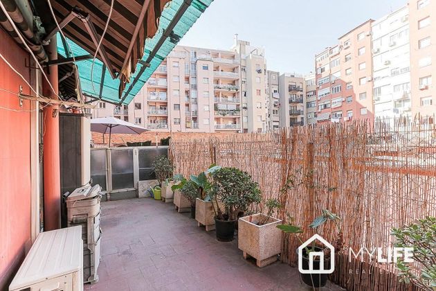 Foto 1 de Pis en venda a La Sagrada Família de 3 habitacions amb terrassa i aire acondicionat