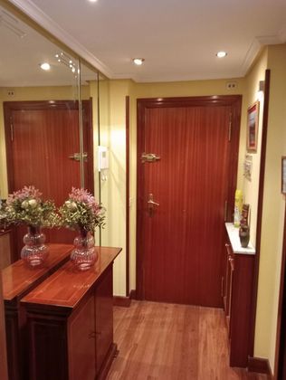 Foto 2 de Dúplex en venta en Portugalete de 3 habitaciones con calefacción y ascensor