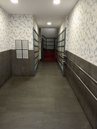 Foto 2 de Pis en venda a Portugalete de 4 habitacions amb balcó i calefacció