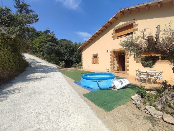 Foto 2 de Casa en venda a Sant Celoni de 4 habitacions amb garatge i aire acondicionat