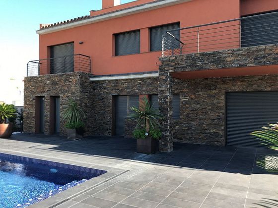 Foto 1 de Venta de chalet en Santa Margarida de 3 habitaciones con terraza y piscina