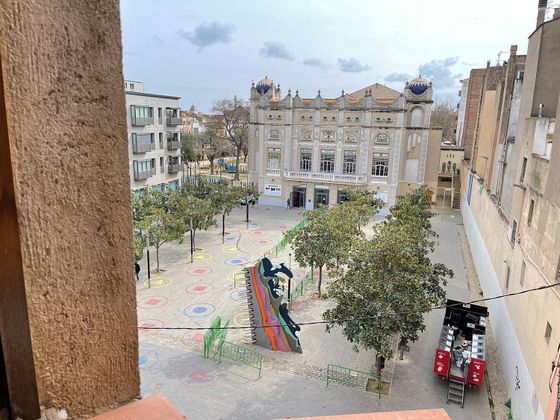 Foto 2 de Edifici en venda a Centre - Figueres de 168 m²