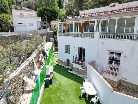 Foto 1 de Casa en venda a Port Esportiu - Puig Rom - Canyelles de 3 habitacions amb terrassa i jardí