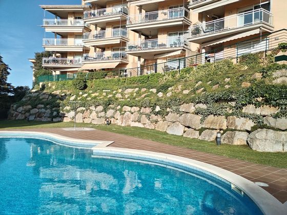 Foto 1 de Pis en venda a Montjuïc de 4 habitacions amb piscina i garatge