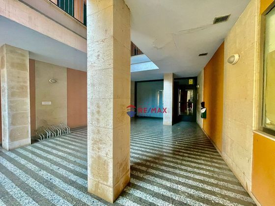 Foto 2 de Venta de piso en calle Miguel Hernández de 3 habitaciones con terraza y garaje