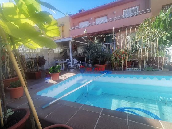Foto 1 de Casa en venda a calle Ponent de 6 habitacions amb terrassa i piscina