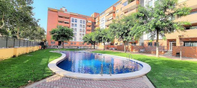 Foto 1 de Dúplex en venda a calle Espigol de 4 habitacions amb terrassa i piscina