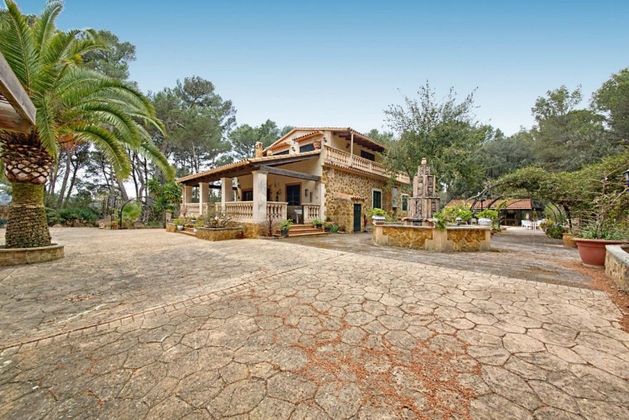 Foto 1 de Casa rural en venda a Algaida de 5 habitacions amb terrassa i piscina
