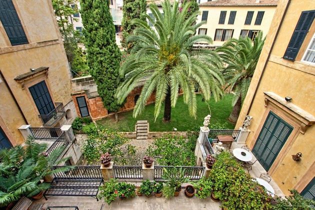 Foto 1 de Pis en venda a La Seu - Cort - Monti-sión de 4 habitacions amb garatge i jardí