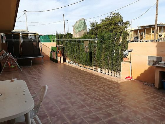 Foto 1 de Casa en venta en Los Nietos de 3 habitaciones con terraza y jardín