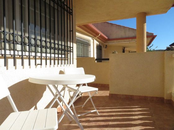 Foto 2 de Casa adosada en venta en El Algar de 4 habitaciones con terraza y garaje